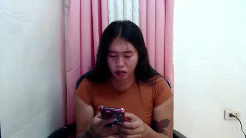 Snapshot of urlovely_sofie chatting on October 20, 7:39 pm Sofie online show from October 20, 7:39 pm
