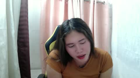 Sofie online show from February 14, 3:36 pm