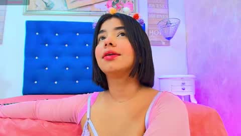 Love online show from January 11, 11:10 pm