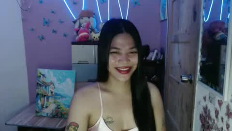 hi im kim online show from March 23, 12:28 am