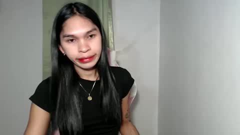 ursweet_zeviixx online show from November 11, 9:17 am