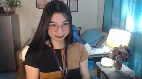 Ashley Kate Mateo Gray online show from February 13, 8:06 am