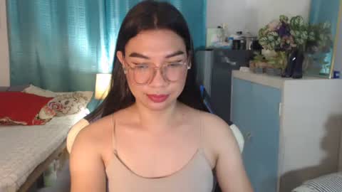 Ashley Kate Mateo Gray online show from February 12, 3:58 pm