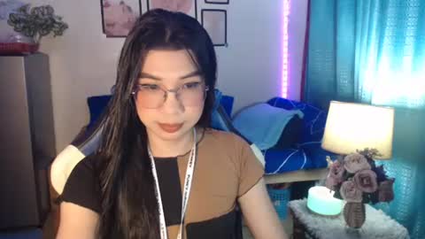 Ashley Kate Mateo Gray online show from January 6, 10:57 am