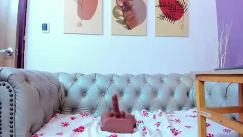 Vaiolet Harris online show from July 11, 12:27 pm