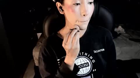 Vaioleth online show from January 31, 8:51 pm