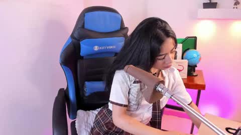 Vale online show from April 19, 8:33 pm