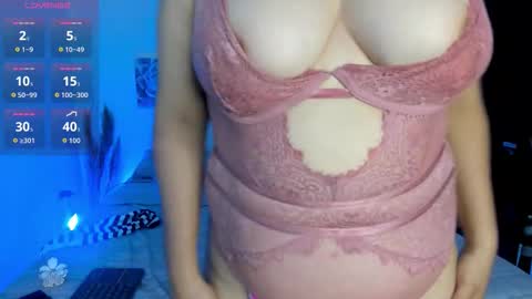 valentina_owens online show from November 13, 8:52 pm