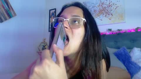 V A L E N T I N I online show from November 10, 8:15 pm