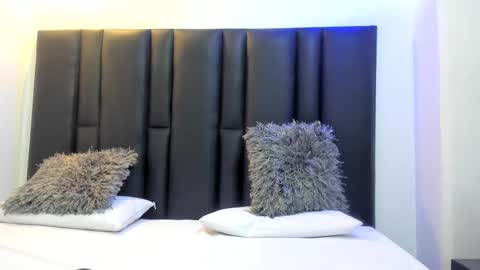 valeri_tafur online show from February 13, 11:06 am