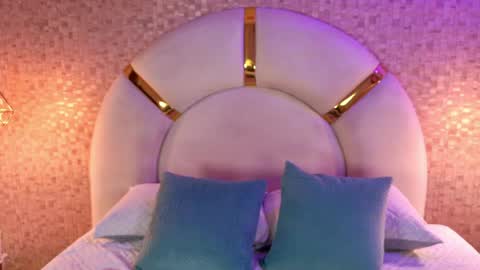 valeria_sm online show from April 18, 7:58 pm