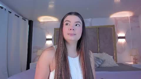 valeriaortegaa online show from June 22, 11:40 am