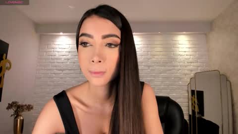 Vale  online show from November 10, 12:00 pm