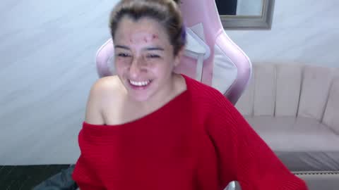 valerie_b online show from December 31, 12:36 pm