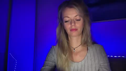 Valerie  online show from February 17, 4:17 pm