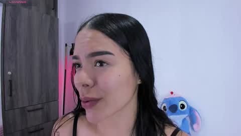 Cris  online show from February 22, 2:23 am