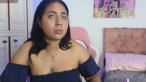 valery_lovex_ online show from February 17, 9:19 am