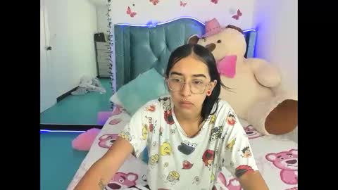 valery online show from April 9, 2:22 pm