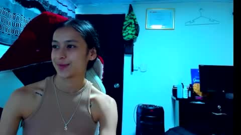 B V Naughty online show from June 21, 10:25 pm