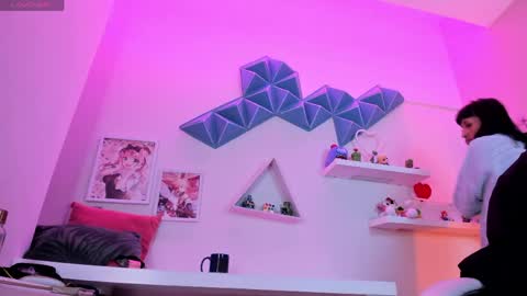 Valkiria online show from April 4, 5:17 am