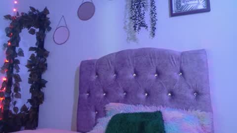 valkiry_ online show from February 20, 10:32 pm