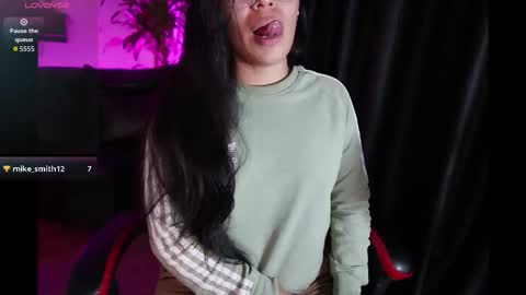 Valkyria  online show from December 1, 8:44 pm