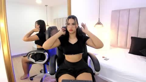 Valkyria  online show from April 17, 8:11 pm