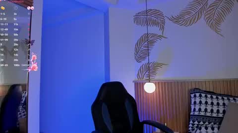 valleriie_ online show from September 26, 5:54 pm