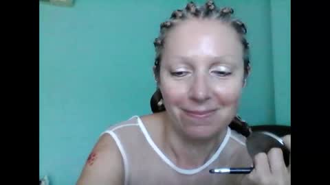 ValleriWind online show from February 16, 2:11 am