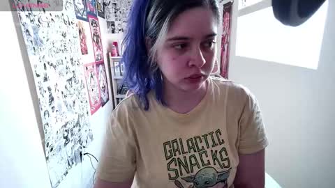 Im Violet online show from November 9, 6:15 pm