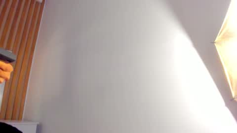 Vanessa online show from December 17, 3:27 pm