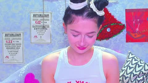 RUSSIAN BARBIE BABE online show from December 22, 1:23 am