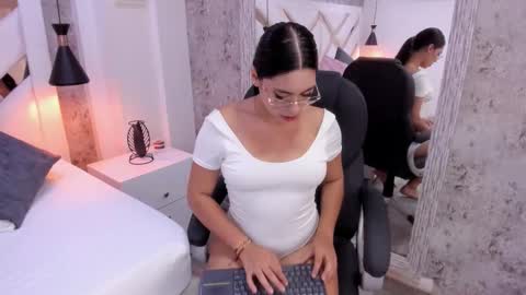 Vanessa  online show from March 9, 7:39 pm