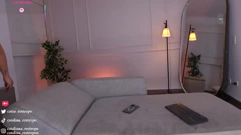 vanessa sexxy online show from March 4, 12:39 am