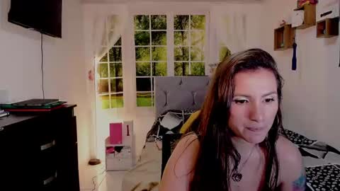 Vanessa online show from July 2, 6:25 pm