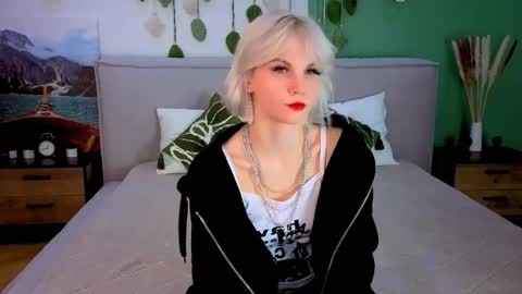 Vanessa online show from March 1, 3:12 pm