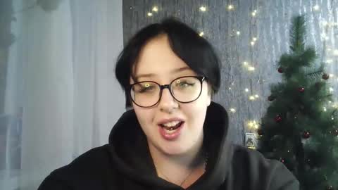 vanessashadow online show from February 3, 9:29 pm