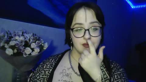 vanessashadow online show from May 27, 9:01 pm