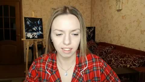 VanillaMuffin online show from February 4, 6:25 am