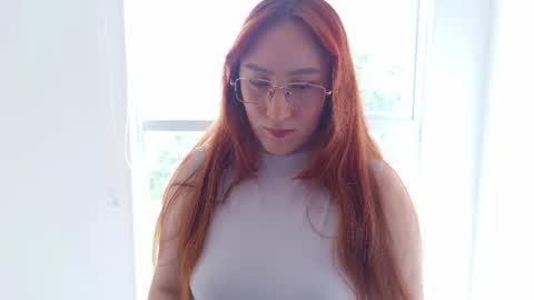Elizabeth online show from July 16, 6:34 pm
