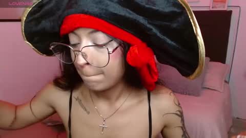 vane online show from October 30, 8:43 pm