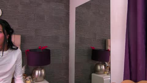 Vanessa online show from April 5, 2:27 pm