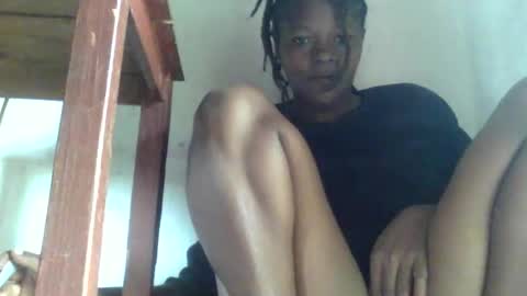 vayanah317 online show from February 13, 5:42 am