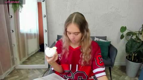 Barbara online show from September 19, 9:52 am