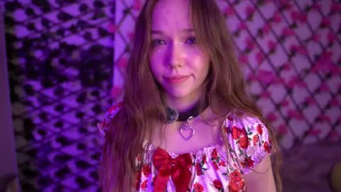 Snapshot of velvet_vice chatting on October 23, 1:22 am Polly online show from October 23, 1:22 am