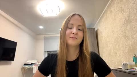 Rachel online show from November 18, 6:03 am