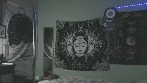 Miss Venus online show from October 25, 12:29 am