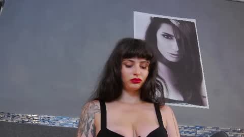 venusinylons online show from July 21, 6:08 pm