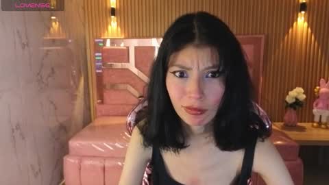 Verana  online show from December 4, 8:20 pm