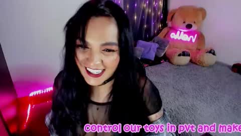 Snapshot of vero_jhonson chatting on September 27, 5:47 am  karolina online show from September 27, 5:47 am